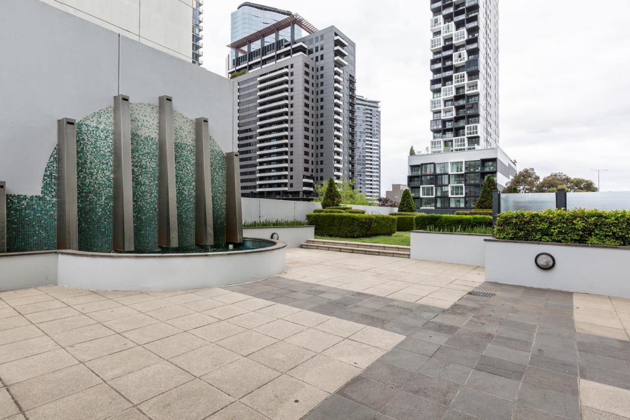 ☆Of Southbank☆Light Filled Apartment☆Huge Private Terrace With City Views☆Parking☆Pool☆Gym☆Wifi Melbourne Eksteriør billede